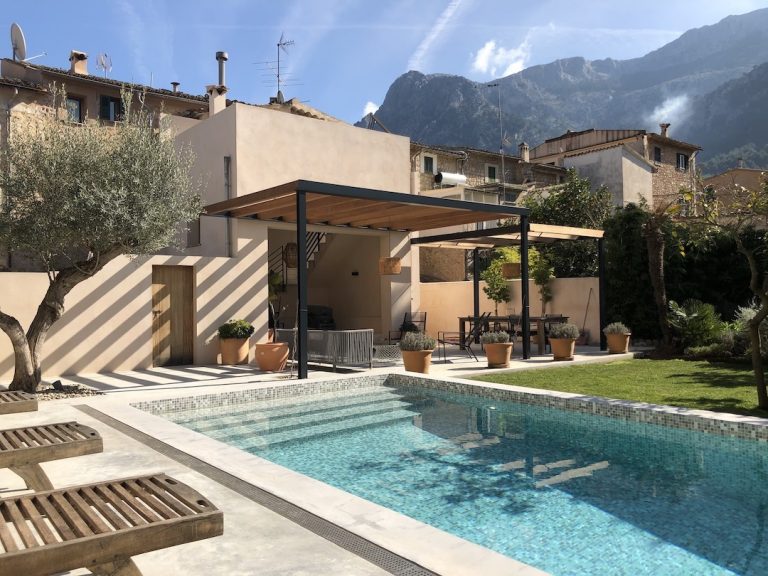 Soller townhouse, garden and private pool - 72px